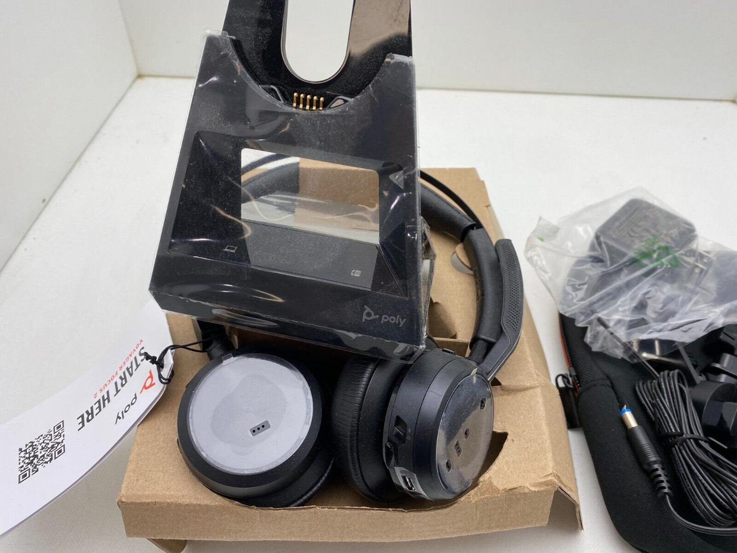 Poly Voyager Focus 2 Office Stereo Noise-Canceling On-Ear Headset - 213729-01