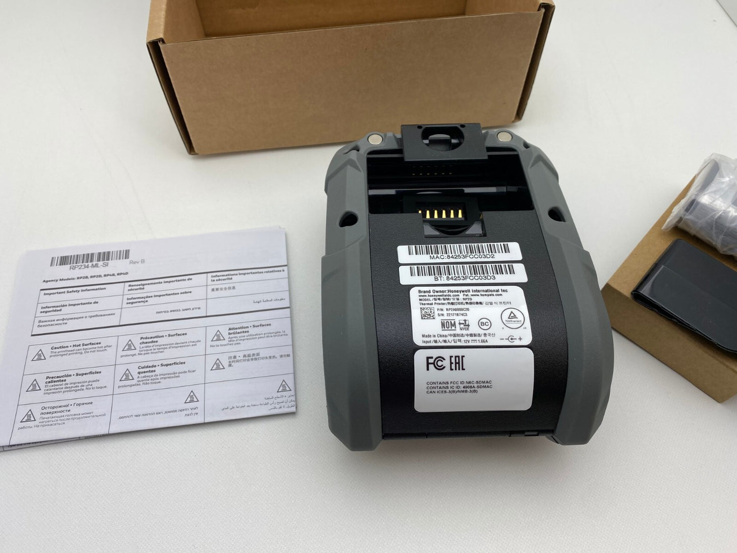 Honeywell RP2A0000C20 B/W Direct Thermal Label Printer - Battery included