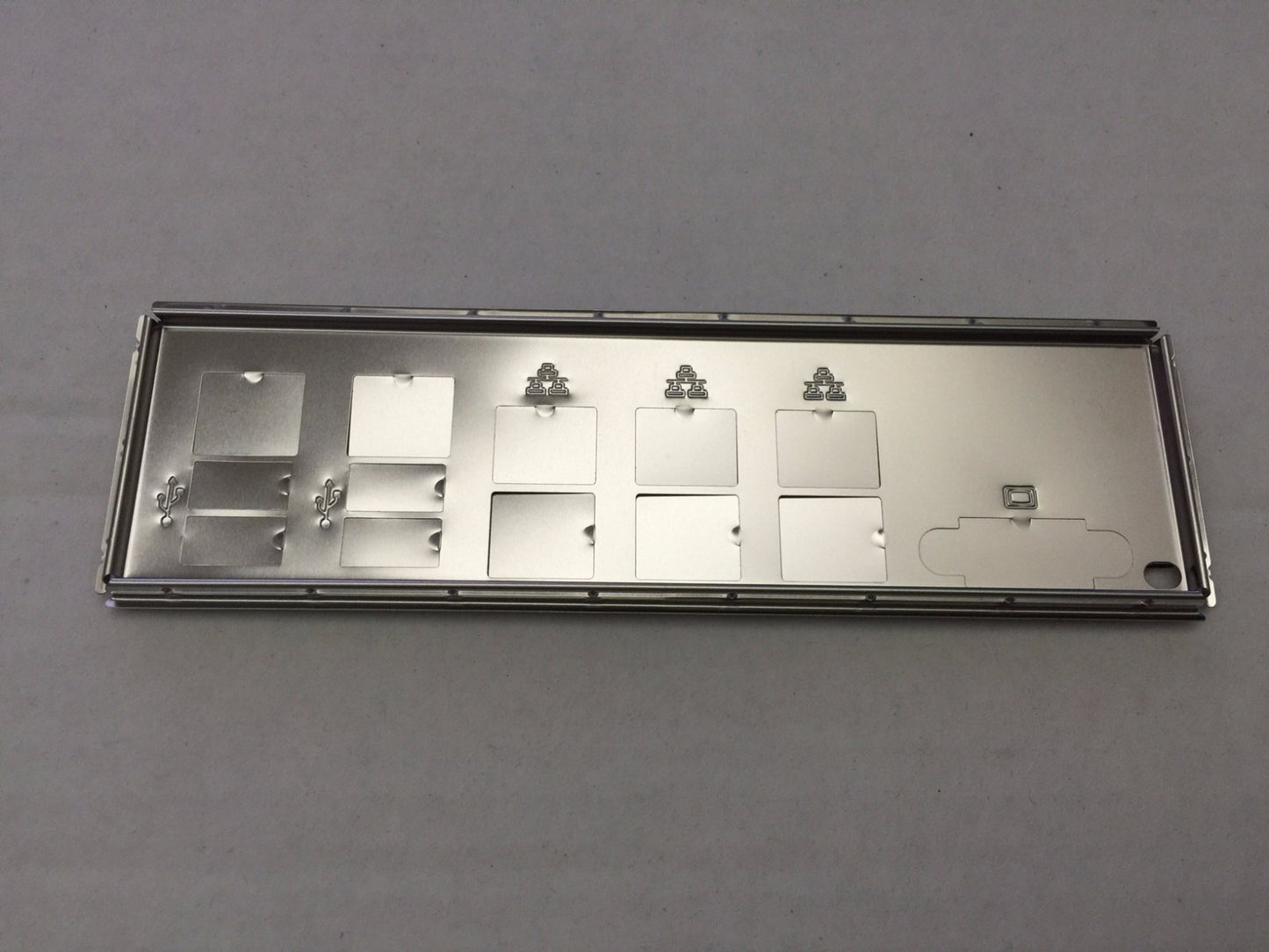 ORIGINAL Supermicro I/O SHIELD FOR X10SDV-8C-TLN4F