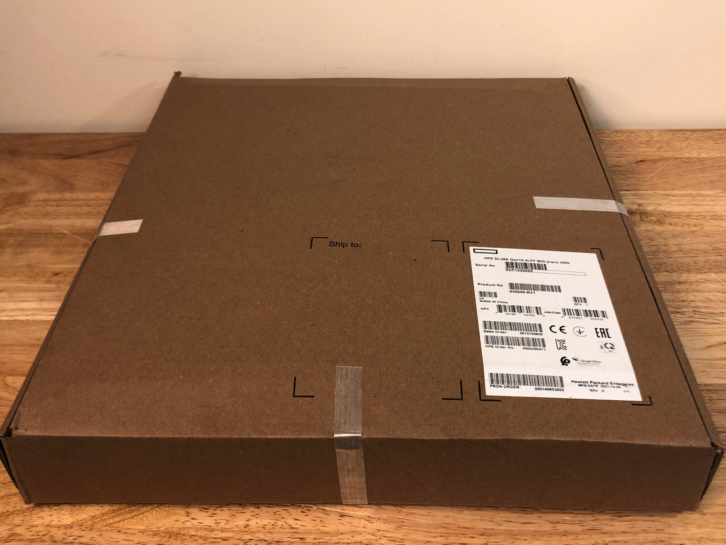 HPE DL38X Gen10 4LFF MIDPLANE SAS/SATA HDD KIT ProLiant DL380 Gen10 826686-B21 (NOT FOR HOME PC)