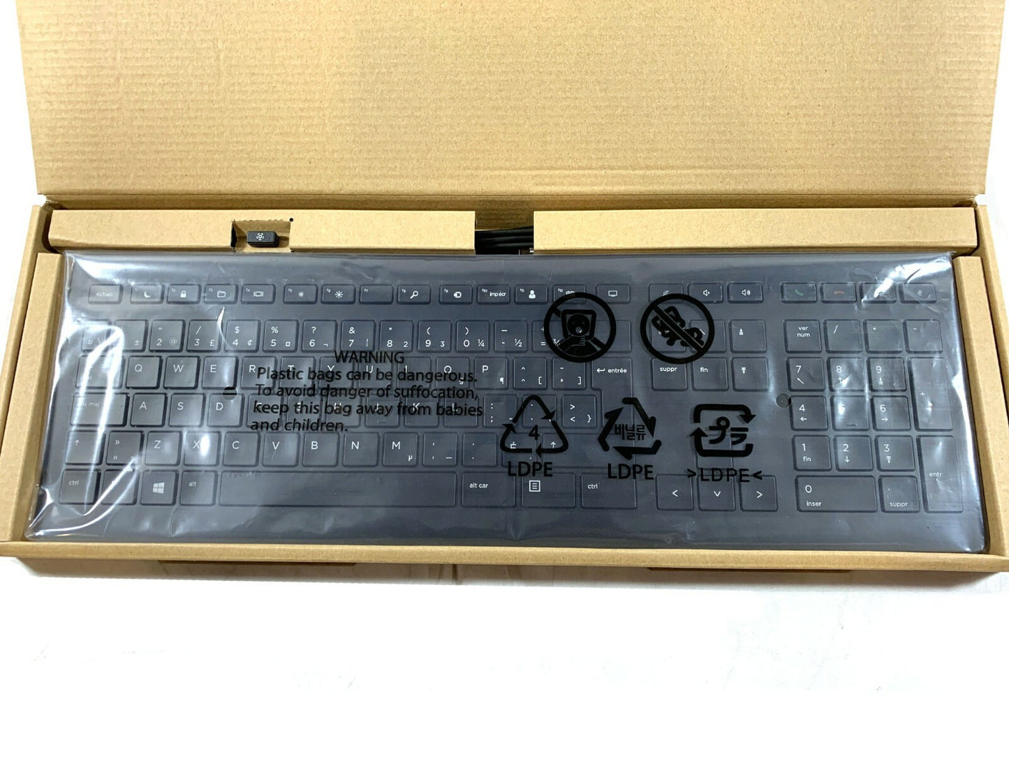 OEM HP Wireless Collaboration Canadian Keyboard 917661-121 917661121 Z9N39AA#ABC