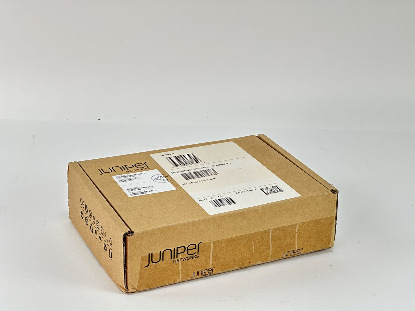 Juniper Networks SRX220-RMK Rack Mount Kit 19" PSU Tray ONLY