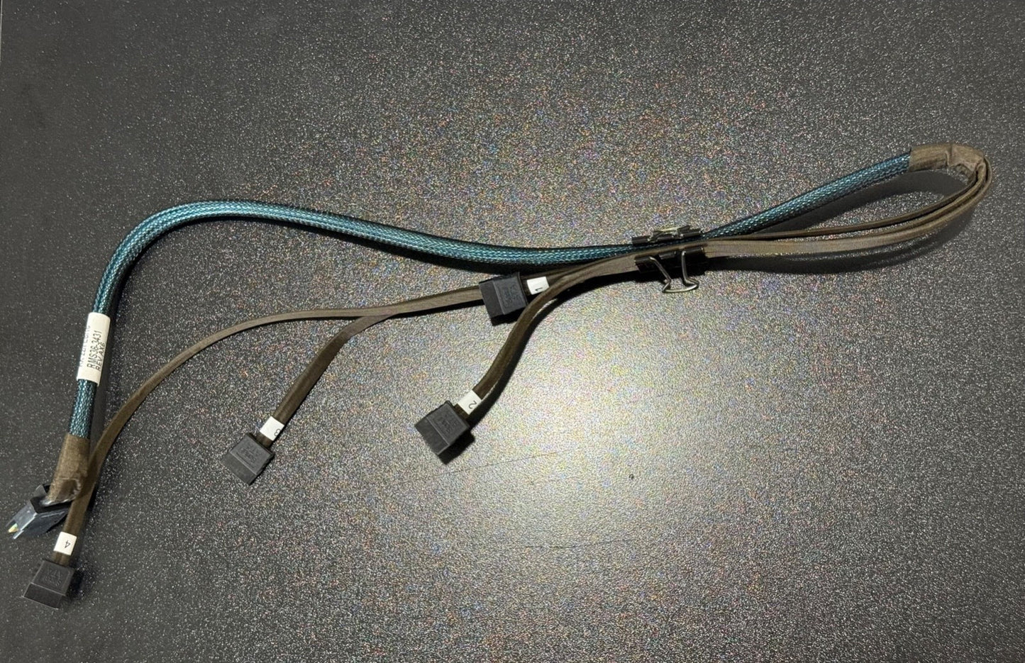 LOT OF 4 RMS36-3431 SATA Cable for 9207-8I 8-Port