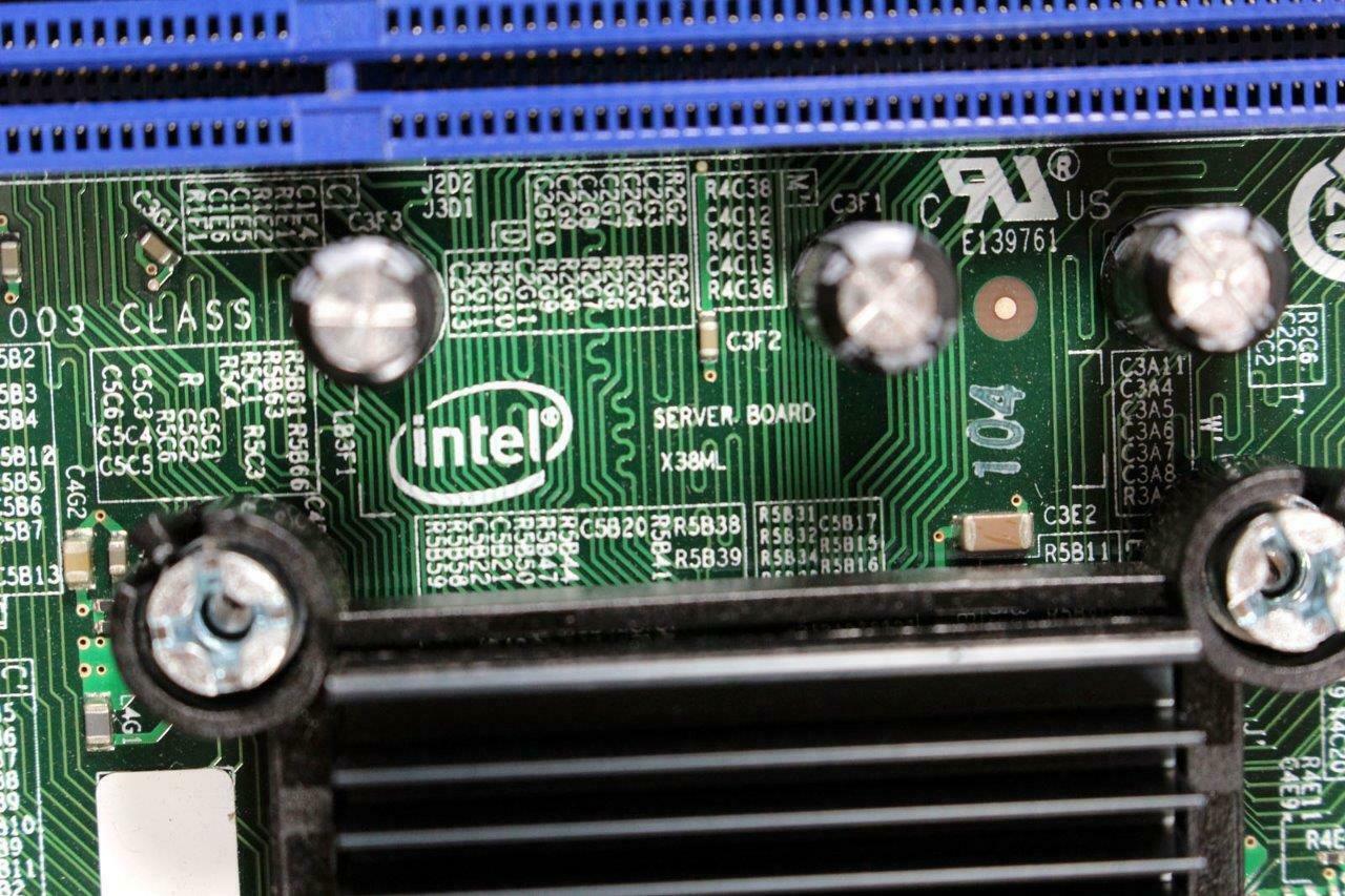 Intel X38ML Server Motherboard Xeon / Core2 LGA775 Intel X38 DDR2 800 D95420-207