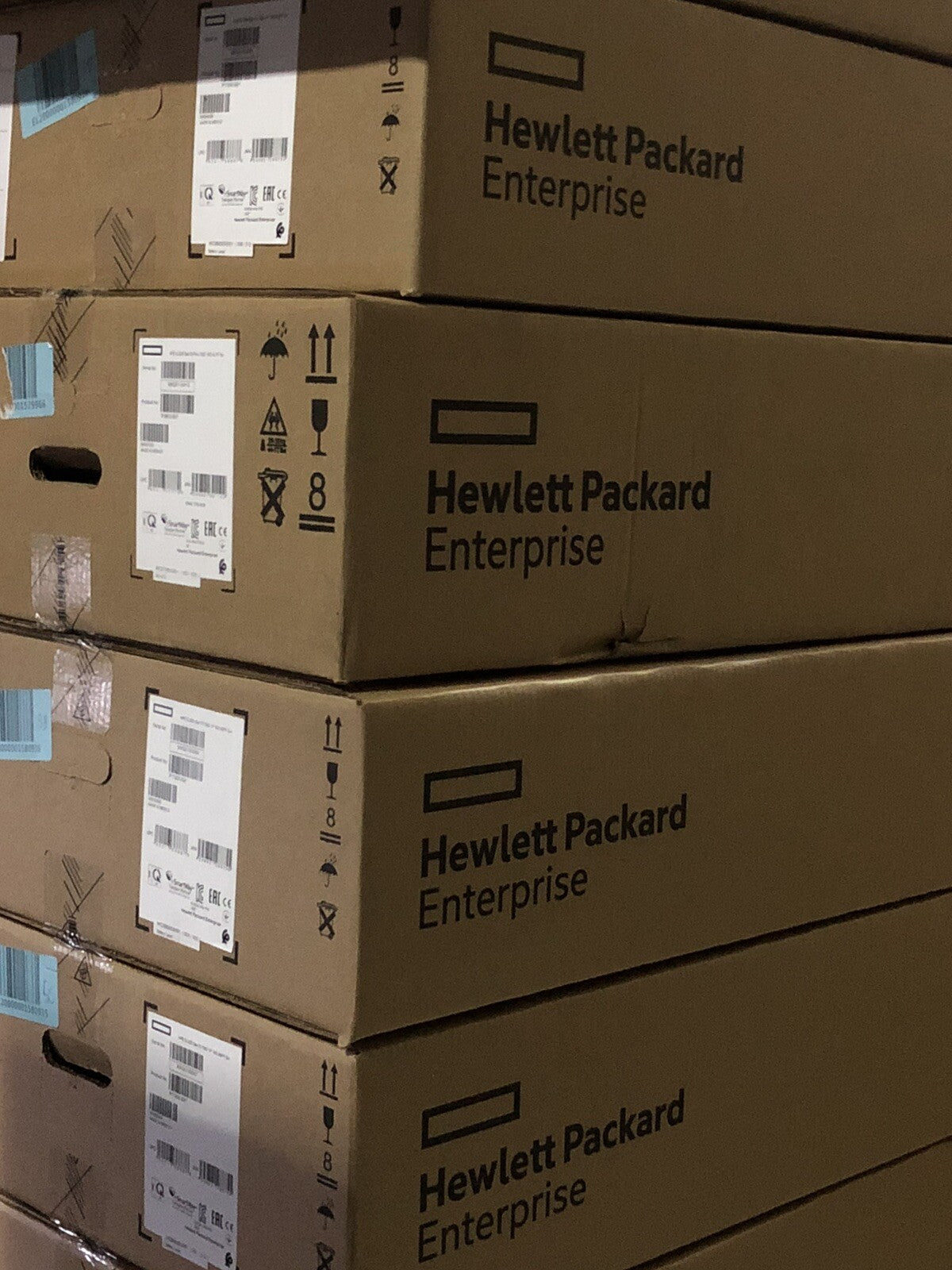 HPE DL385 Gen10 Plus 2x EPYC 7272 64GB 16x 18TB SAS 2x 480GB SSD 2x PSU 25Gb LFF (NOT FOR HOME PC)