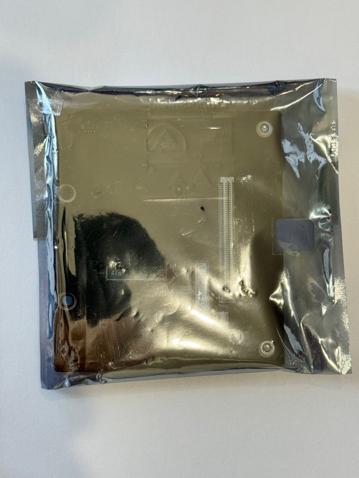 HPE Smart Array P408i-a SR Gen10 8 Internal Lanes/2GB Cache 12G 871040-004