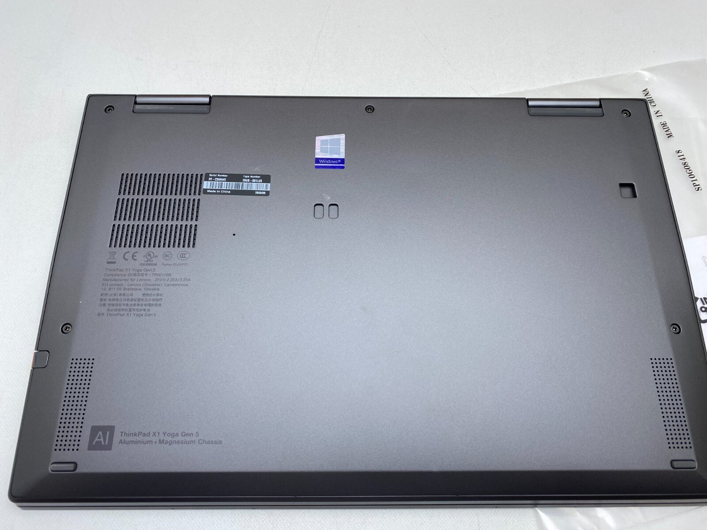 Lenovo ThinkPad X1 Yoga 5th Gen 14" (256GB, Core i7 10th Gen. , 8GB, Touch, Pen