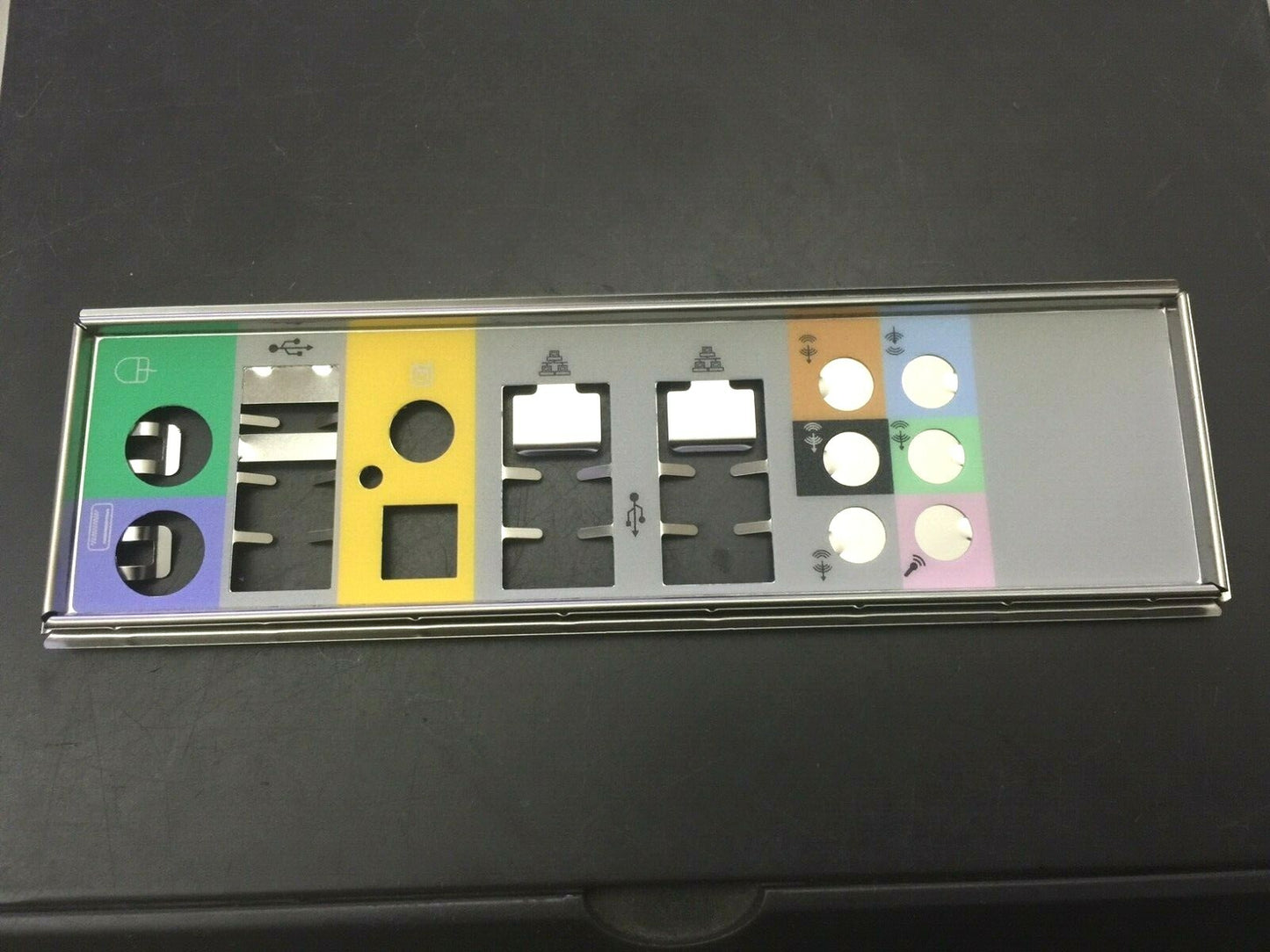 Original Supermicro MCP-260-00030-0N IO shield for C7X58