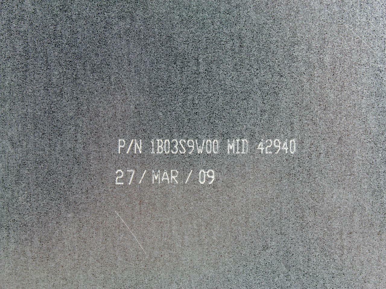 NEW DELL Studio 1909 18.5 Inch LCD Top Back Panel Fiber Optics Frame 1B03S9W00