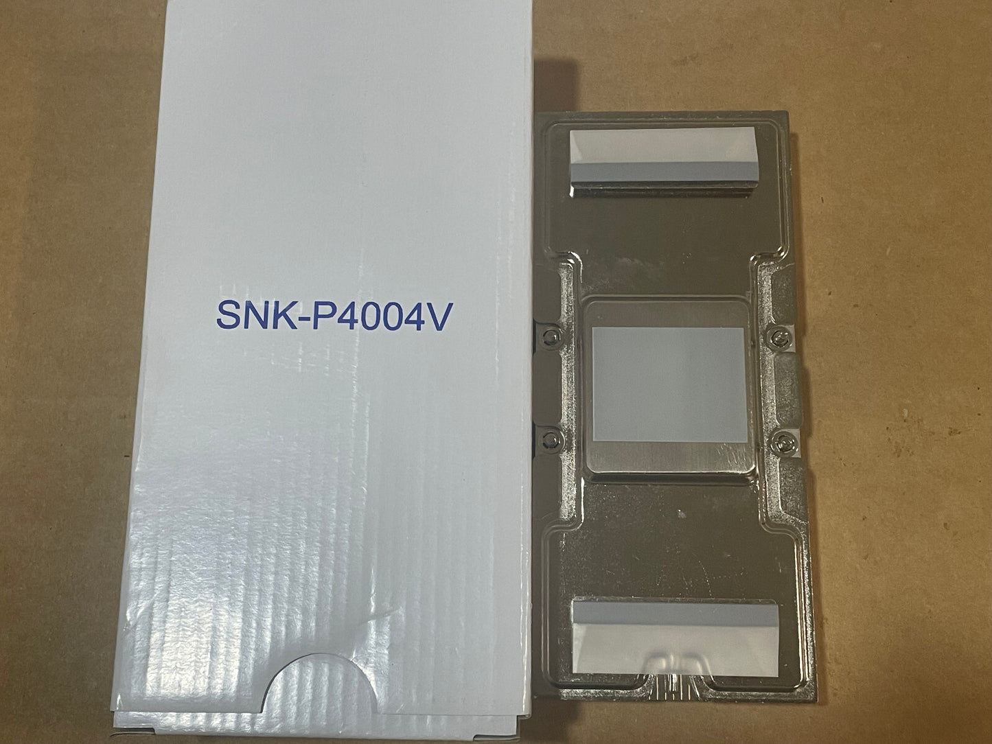 Supermicro SNK-P4004V 1U Passive GPU HS, NVIDIA SXM2 w/ Volta in SYS-1029GQ-TXR