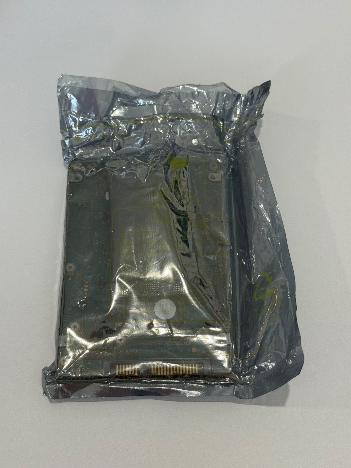 NEW!!! Fujitsu MHZ2320BJ FFS G2 320Gb CA07096-B32900DL HARD DISK DRIVE