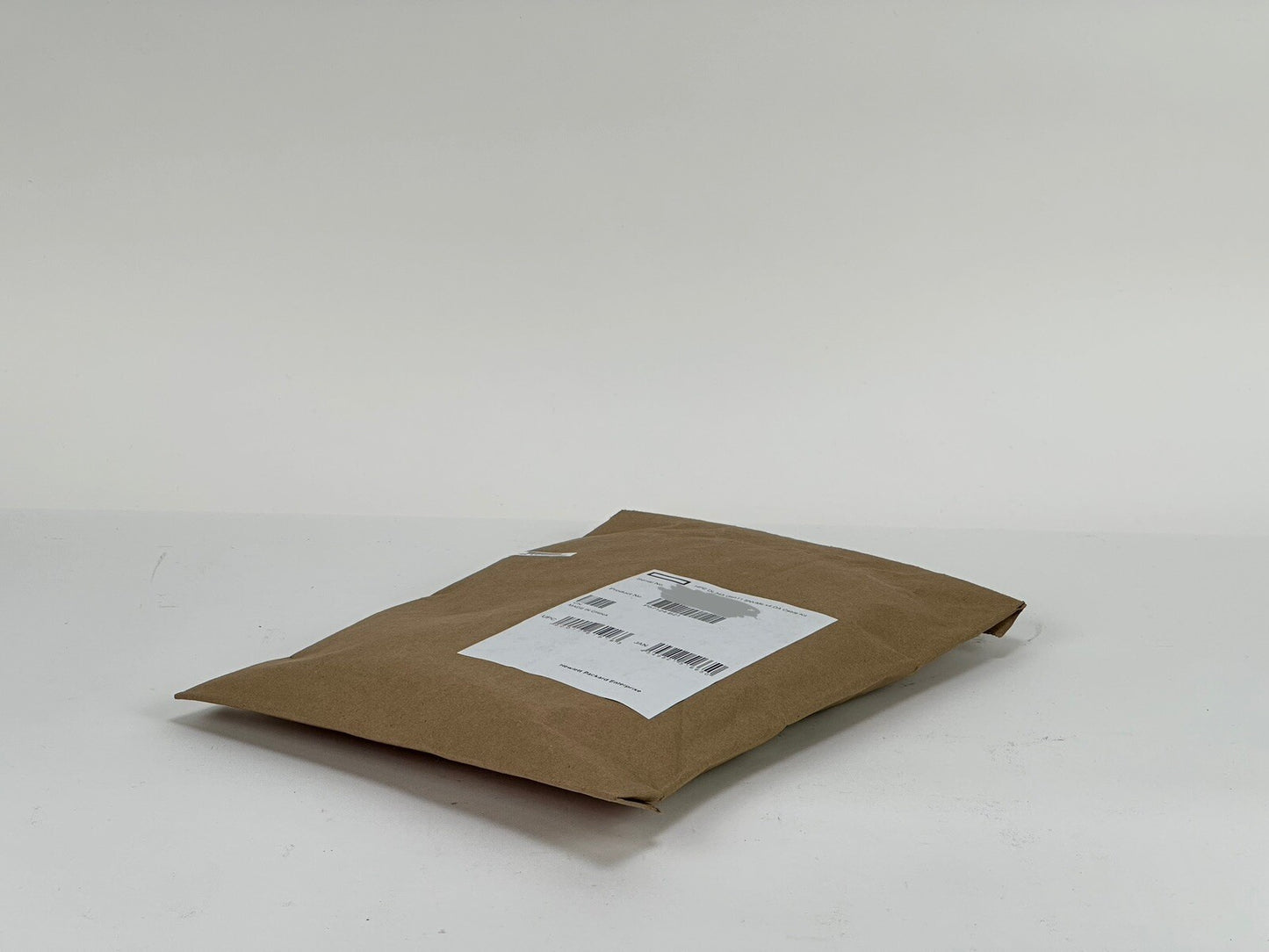 HPE P57124-B21 DL345 Gen11 2U SFF U.2 U.3 8SFF NVMe SSD x4 DA Cable Kit Box3