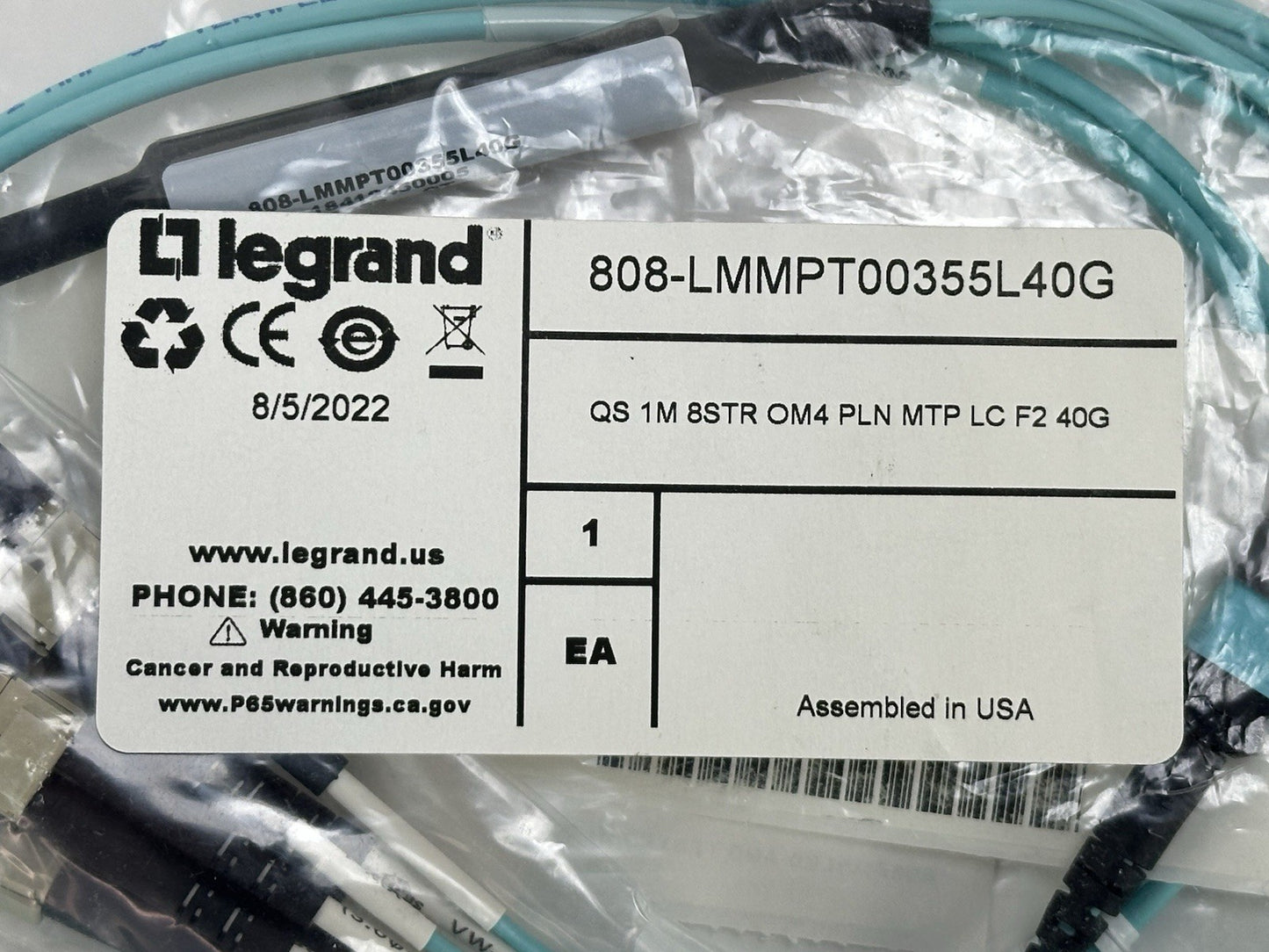 Legrand 808-LMMPT00355L40G Fiber Optic Cable 1M MTP-LC 40/100 Gigabit Multimode