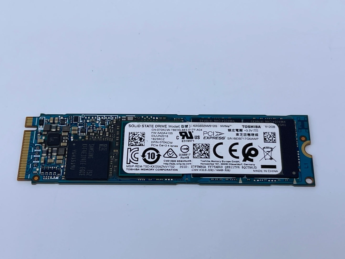 Toshiba Dell KXG50ZNV512G 512GB DP/N:070KCW PCIe Express Gen3 Solid State Drive
