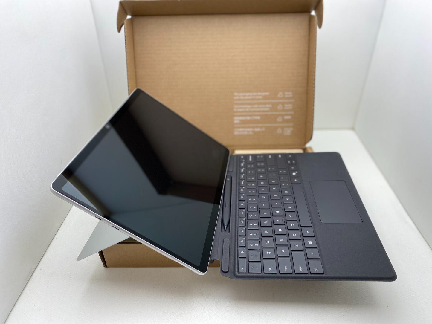 Microsoft Surface Pro 10 13" Ultra 5 135U 32GB 512 wty 3/2026 Keybord Pen 2