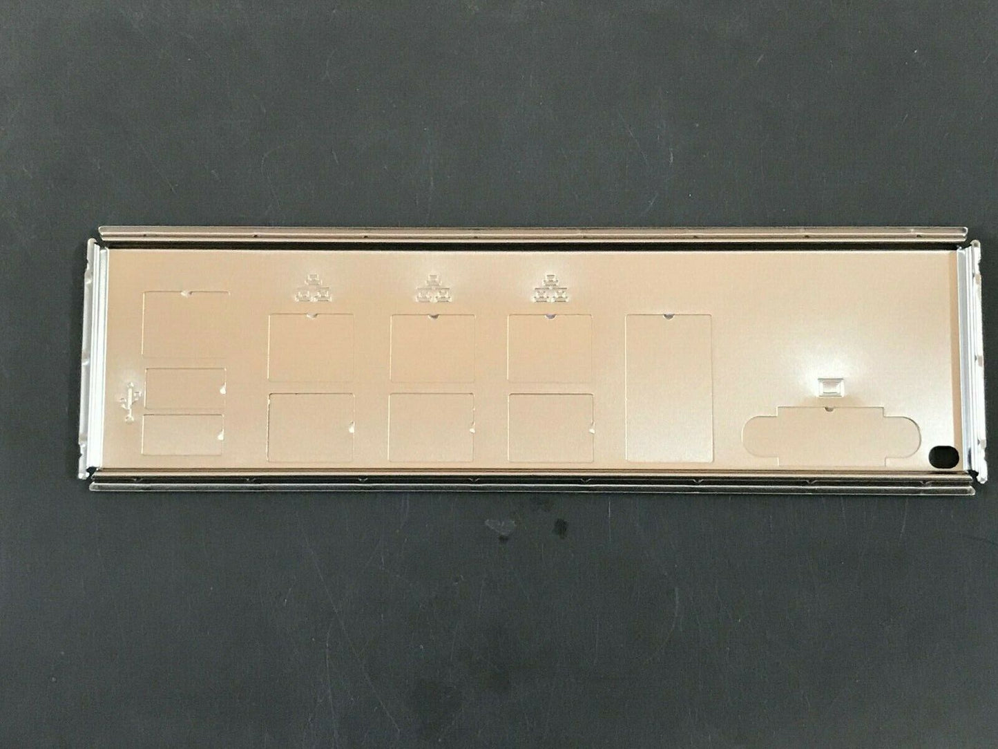 Supermicro IO SHIELD FOR A2SDI-16C-TP8F