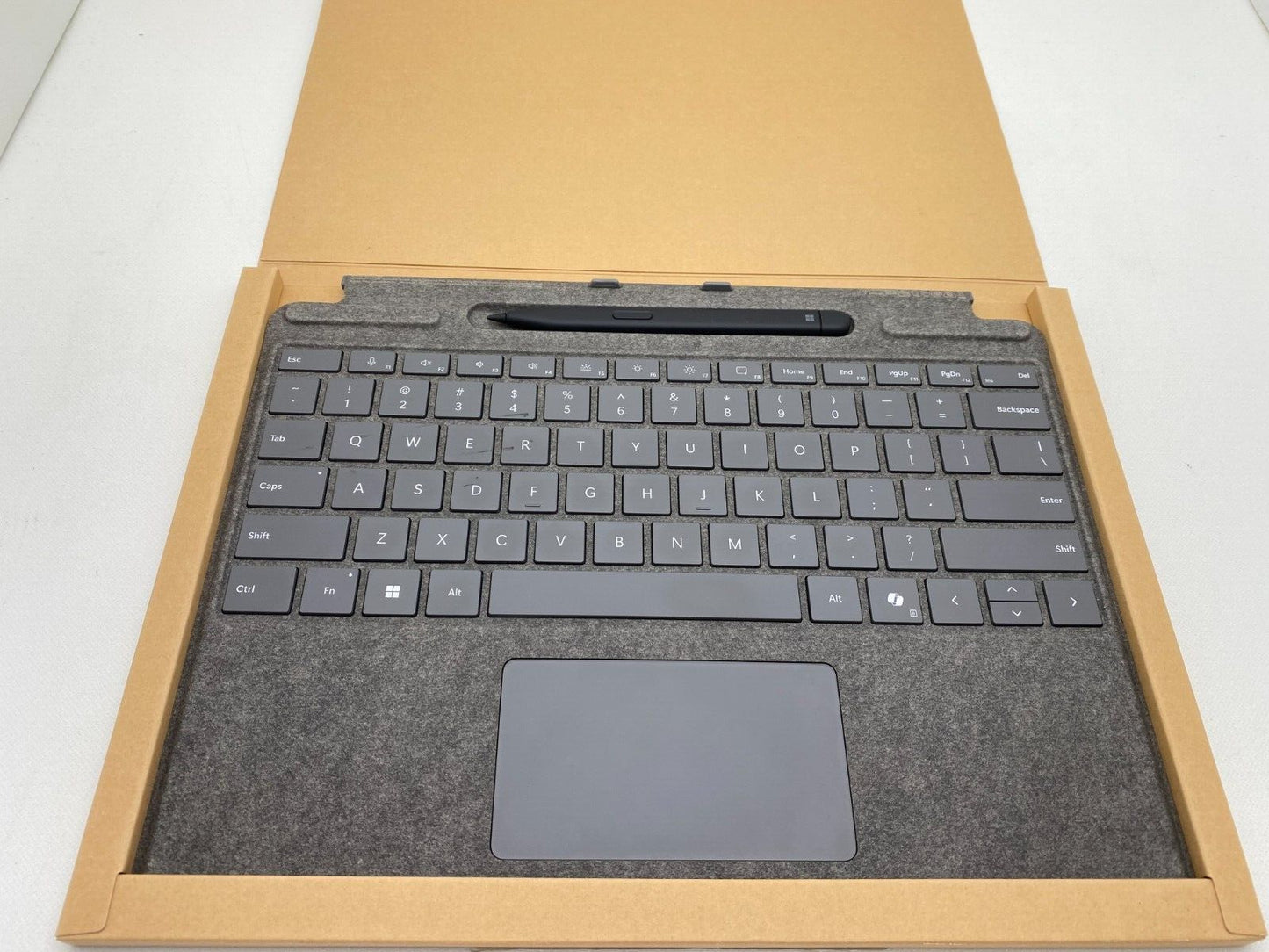 Microsoft Surface Pro Keyboard with Slim Pen for Business (Platinum) 8X8-00164