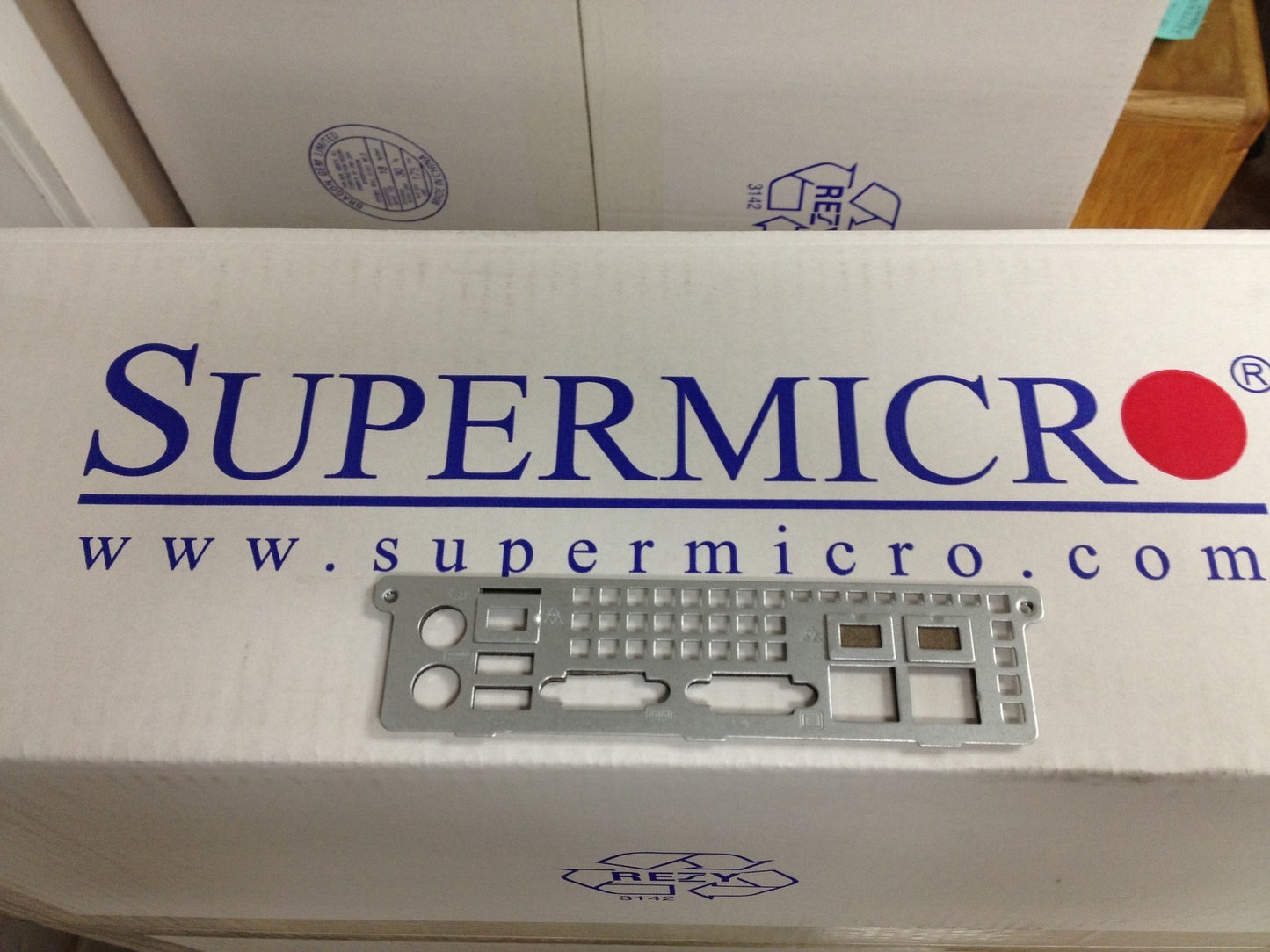 Supermicro MCP-260-00024-0N IO I/O for SC813/SC813M/SC/815/SC811/SC116TQ/SC113