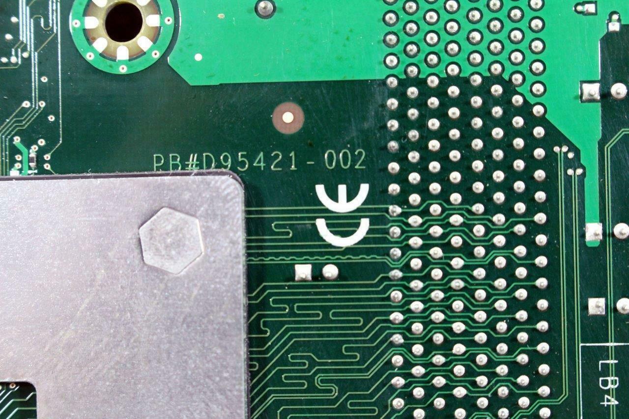 Intel X38ML Server Motherboard Xeon / Core2 LGA775 Intel X38 DDR2 800 D95420-207