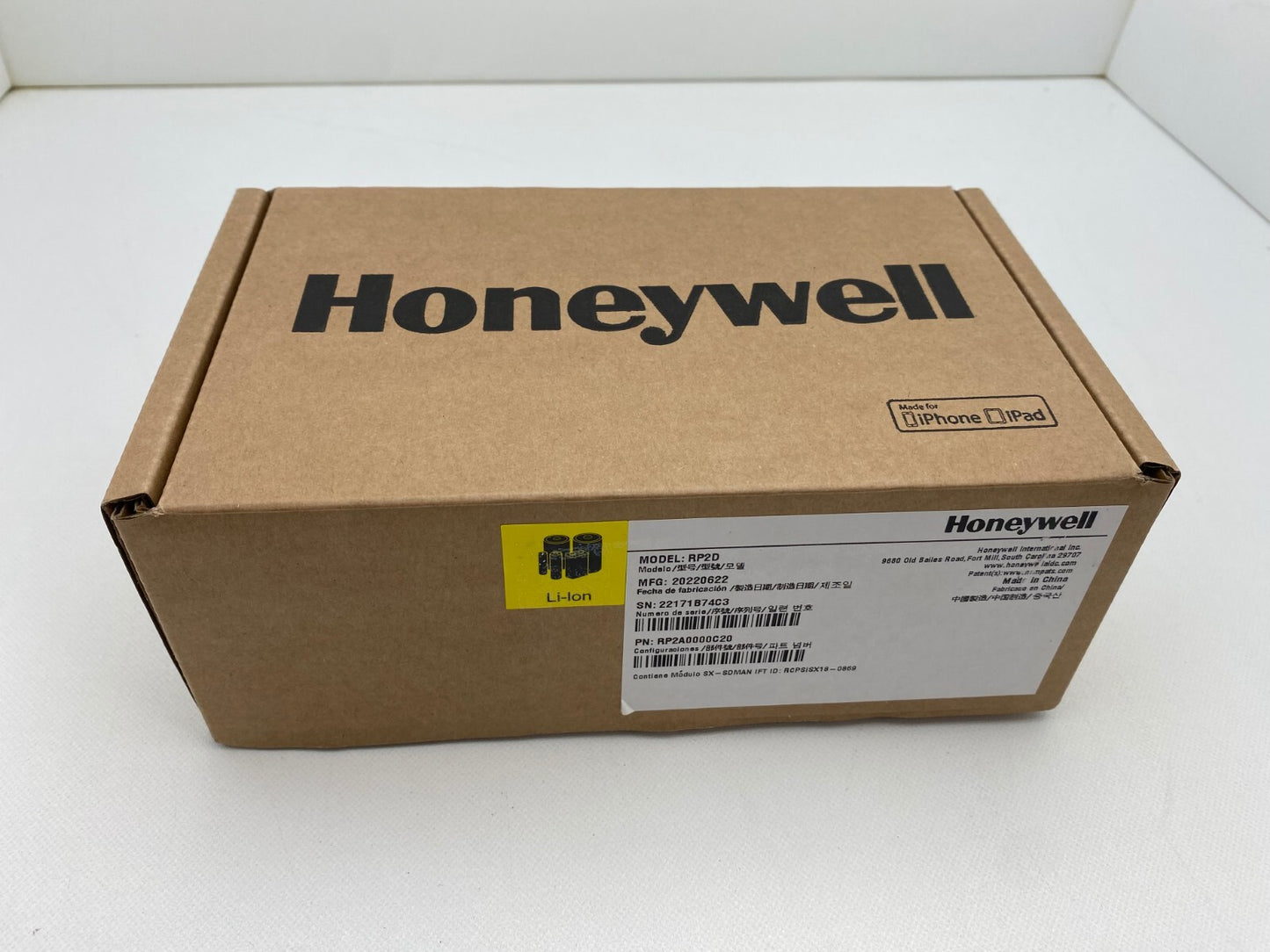 Honeywell RP2A0000C20 B/W Direct Thermal Label Printer - Battery included