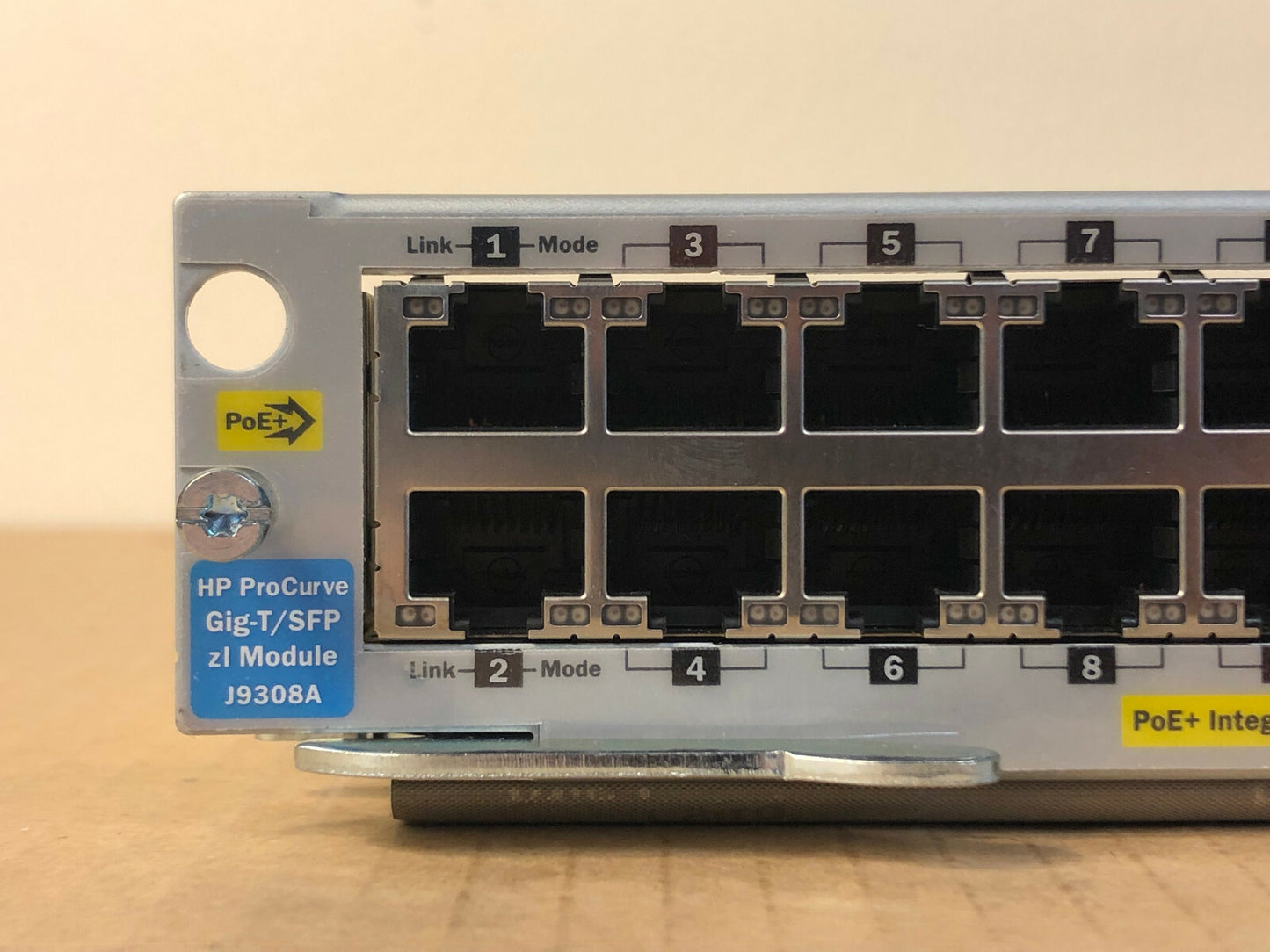 HPE 20-Port 10/100/1000 Gigabit PoE+/4-Port Mini-GBIC zl Module 20x RJ45 4x SFP