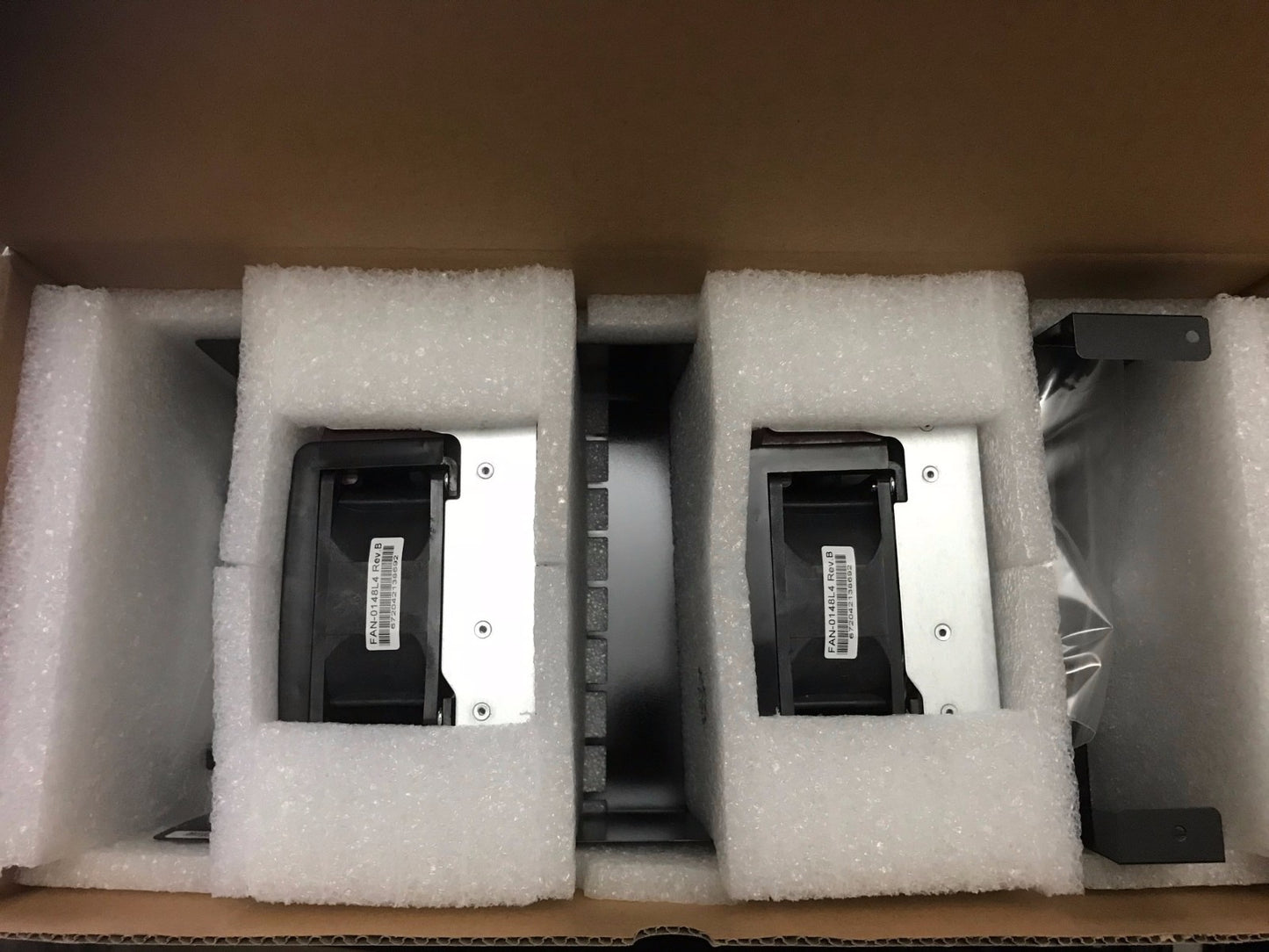 Supermicro MCP-320-74701-0N-KIT GPU Kit for passive GPU/Xeon Phi support