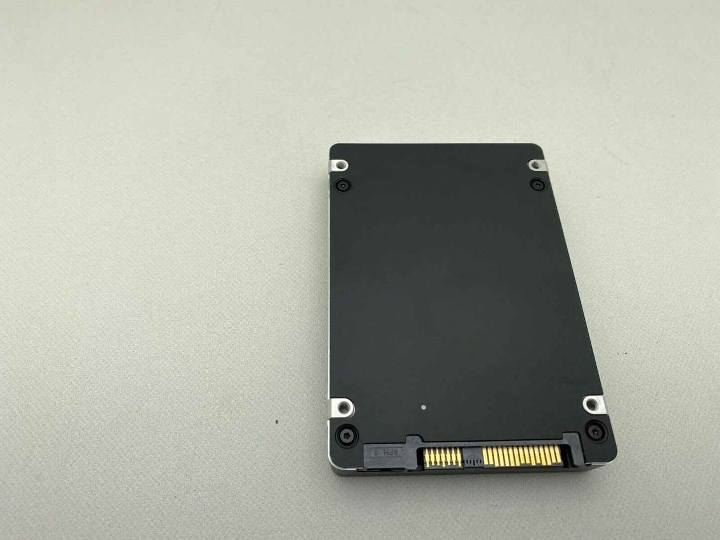 Samsung PM1643A 3.84TB, 2.5 inch Internal SSD - MZILT3T8HBLS-00007