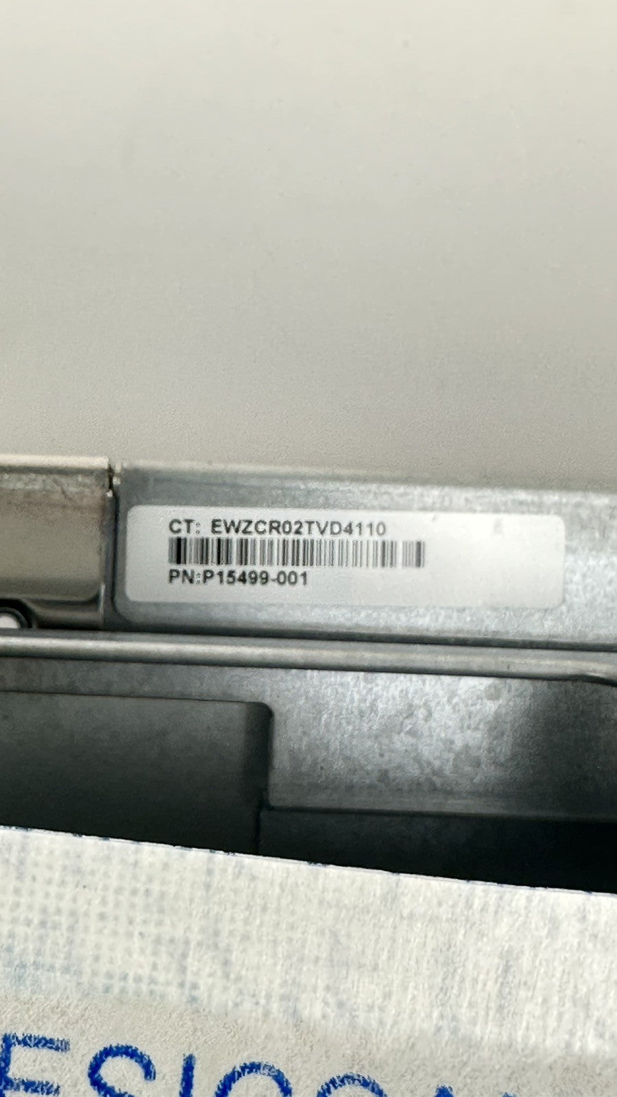 HPE DL325 Gen10 Plus 8SFF SATA/SAS 2.5 Box 3/Box 5 SC Drive Cage P15499-001 SFF (NOT FOR HOME PC)