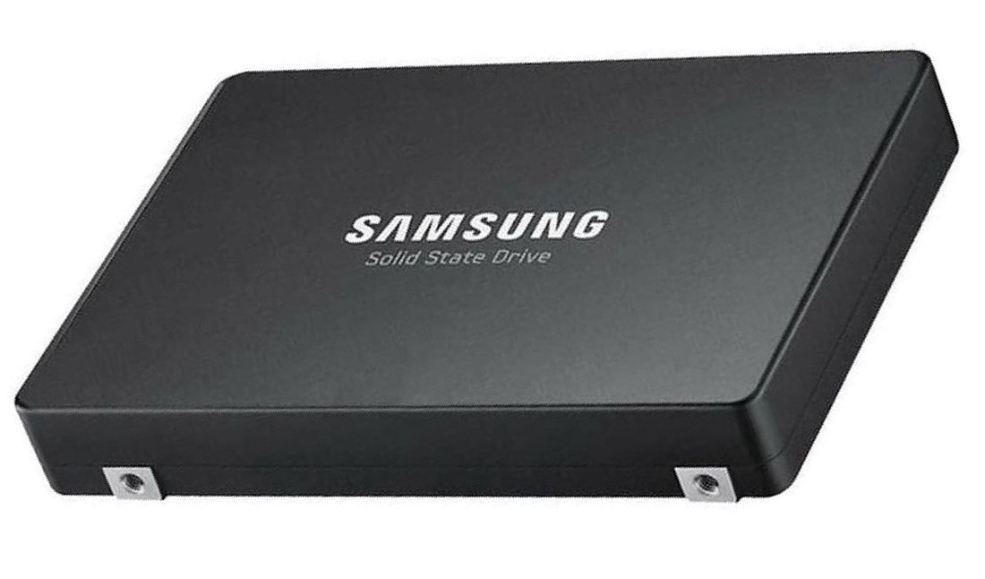 Samsung MZWLO3T8HCLS-00A07 PM1743 3.8TB NVMe PCIeGen5 U.2 15mm 1DWPD SSD