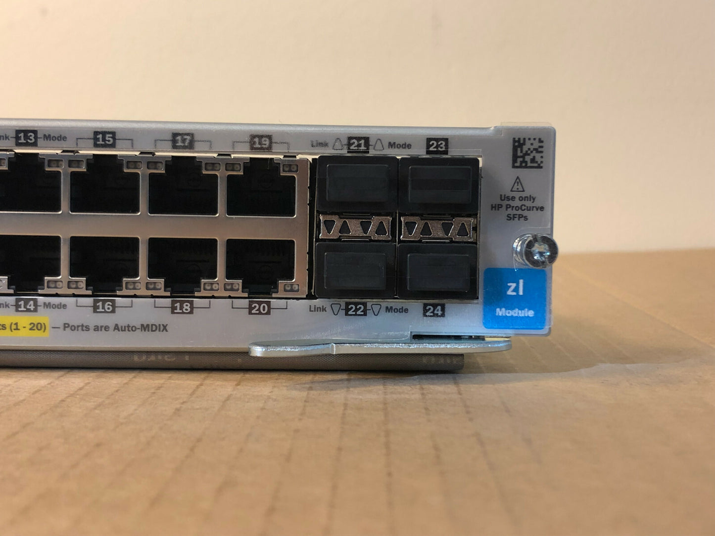 HPE 20-Port 10/100/1000 Gigabit PoE+/4-Port Mini-GBIC zl Module 20x RJ45 4x SFP