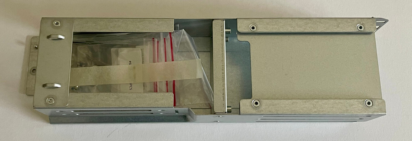 Supermicro MCP-220-40302-0N CSE-E403BiF hot-swap & fixed HDD drive bay assembly