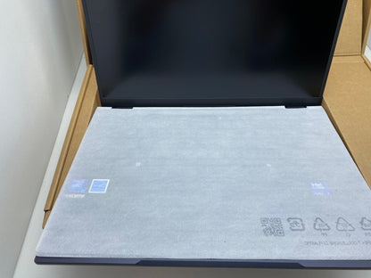 Asus 14" Laptop B5404CMA-XS76 Core Ultra 7 512GB 32GB U7