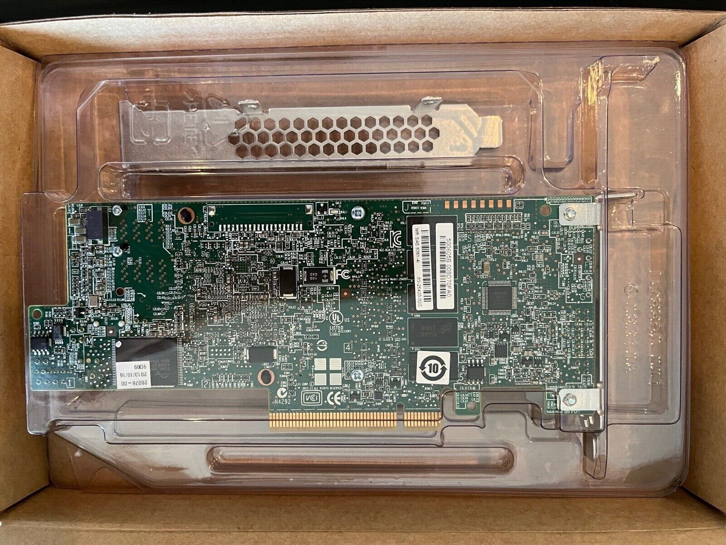 LSI MegaRAID 9361-4I Raid Controller Card 4 ports + Cache Vault + Battery