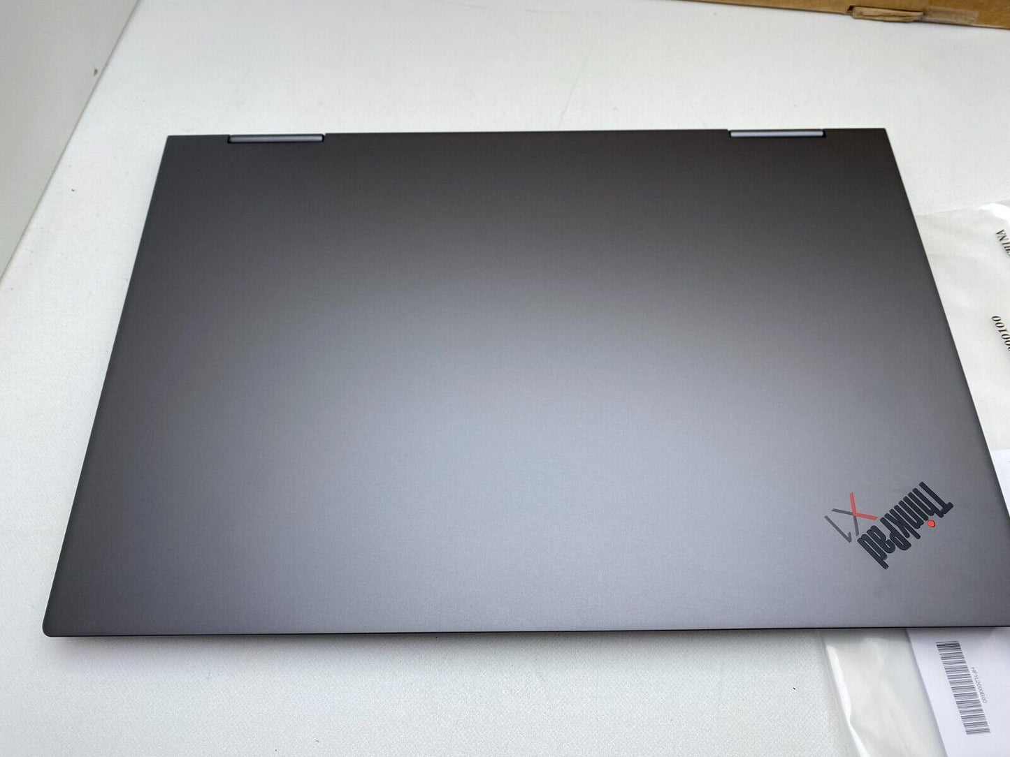 Lenovo ThinkPad X1 Yoga 5th Gen 14" (256GB, Core i7 10th Gen. , 8GB, Touch, Pen