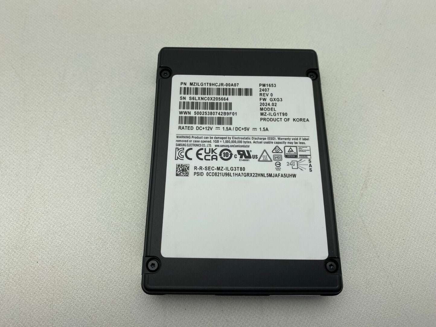 Samsung MZILG1T9HCJR-00A07 PM1653 1.92TB 2.5" SAS 24Gb/s SSD (NOT FOR HOME PC)