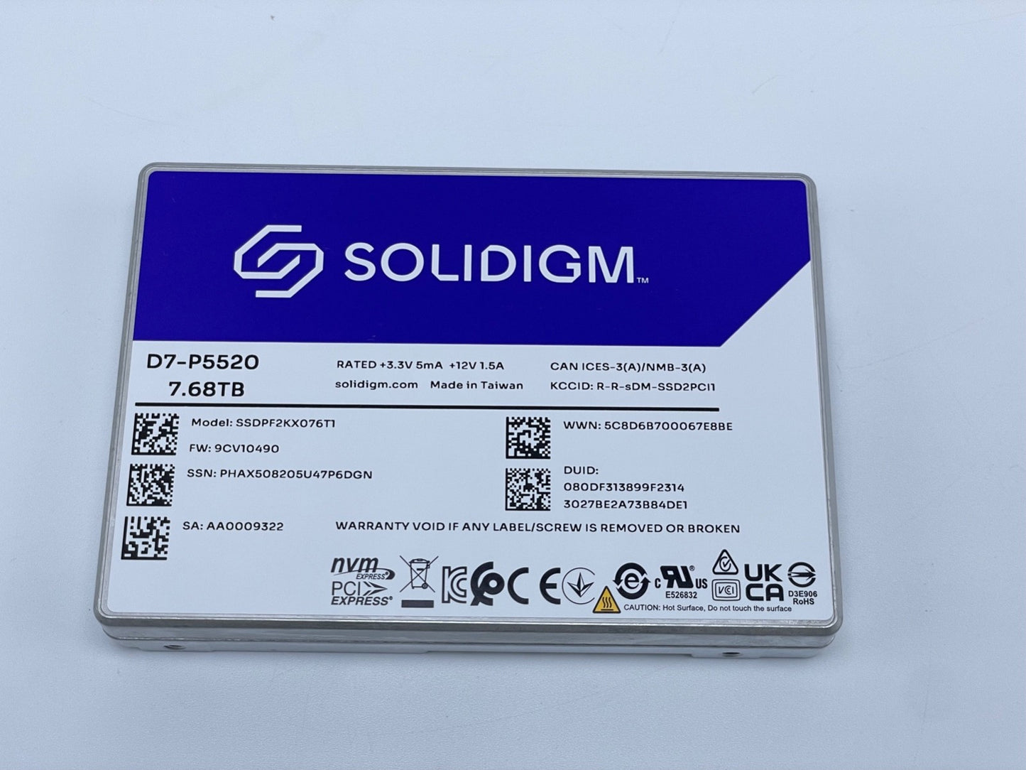 SOLIDIGM Intel D7-P5520 SSDPF2KX076T1 7.68TB PCIe4.0 NVME 2.5'' SSD