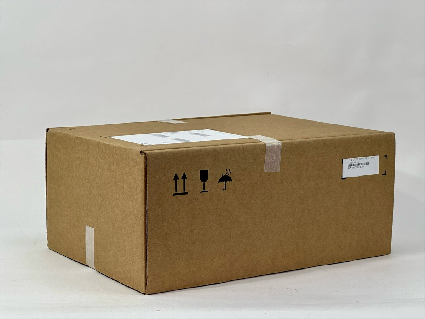 HPE ProLiant DL345 DL385 Gen11 8SFF Tri-Mode U.3 x4 BC Backplane Kit P55083-B21