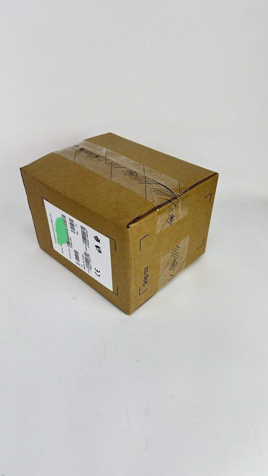 HPE DL38x Gen10 Plus&V2 2SFF x4 Tri-mode Front/Rear Tertiary Drive Cage Kit U.3