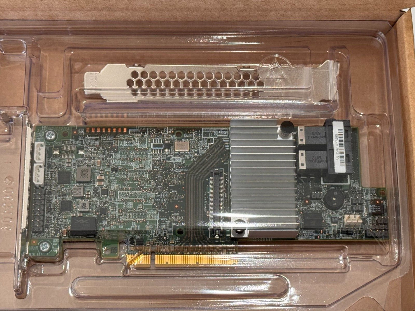 Intel RS3DC080 Controller Raid SAS 12GB 03-25420-18B Both Brackets (NOT FOR HOME PC)