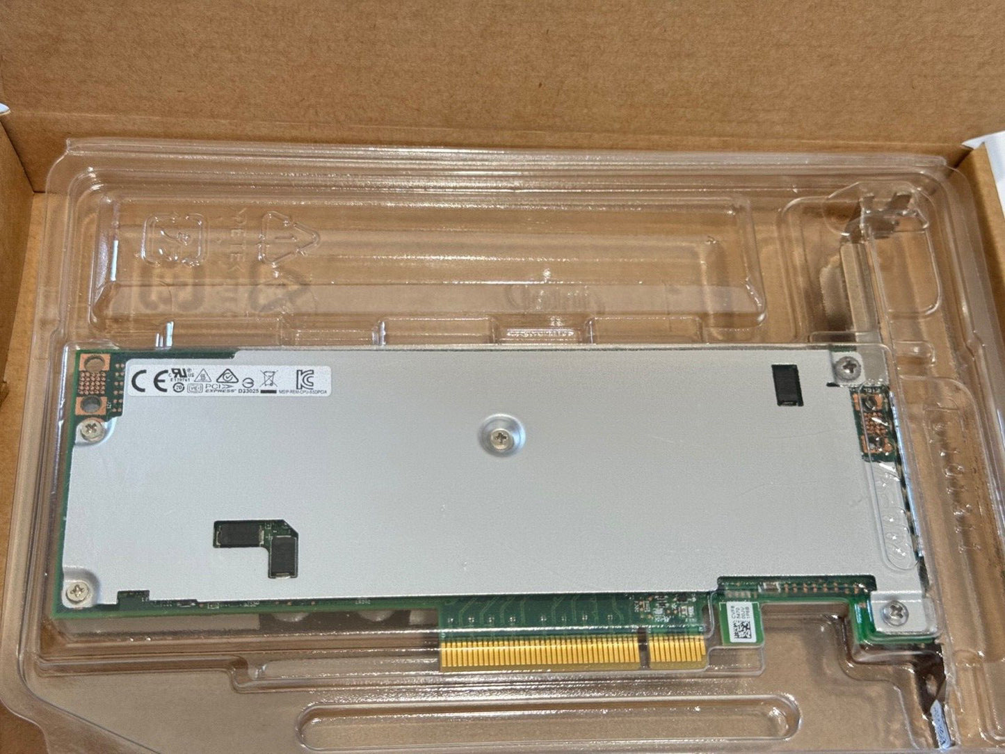 Intel SSD DC P3608 Series SSDPECME016T4 1.6TB PCIe NVMe SSD Solid State Drive