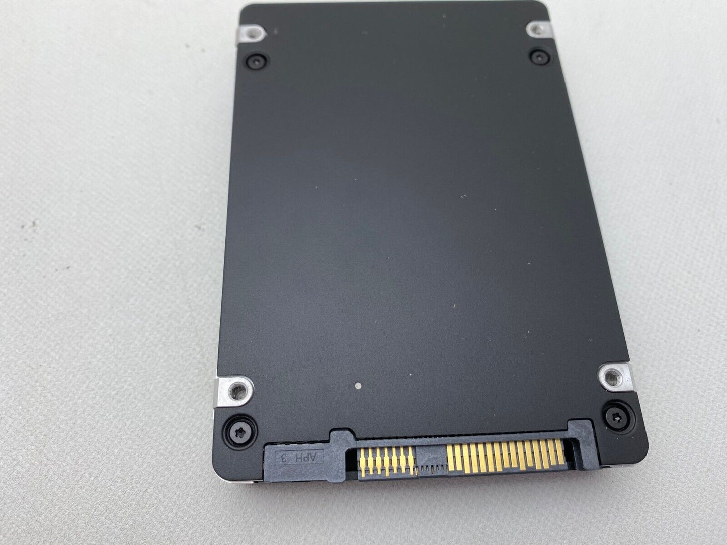 Samsung PM1643A 3.84TB, 2.5 inch Internal SSD - MZILT3T8HBLS-00007