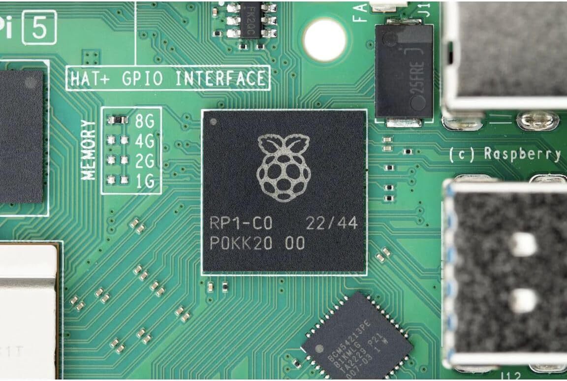 Raspberry Pi 5 4GB Single Board 2.4GHz Quad-core 64-bit Arm Cortex-A76 CPU
