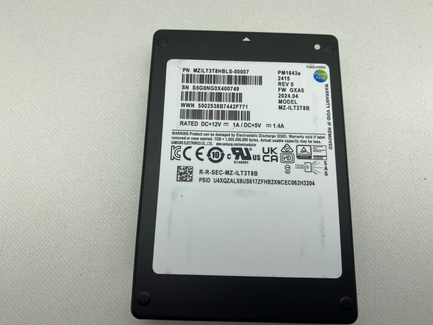 Samsung PM1643A 3.84TB, 2.5 inch Internal SSD - MZILT3T8HBLS-00007
