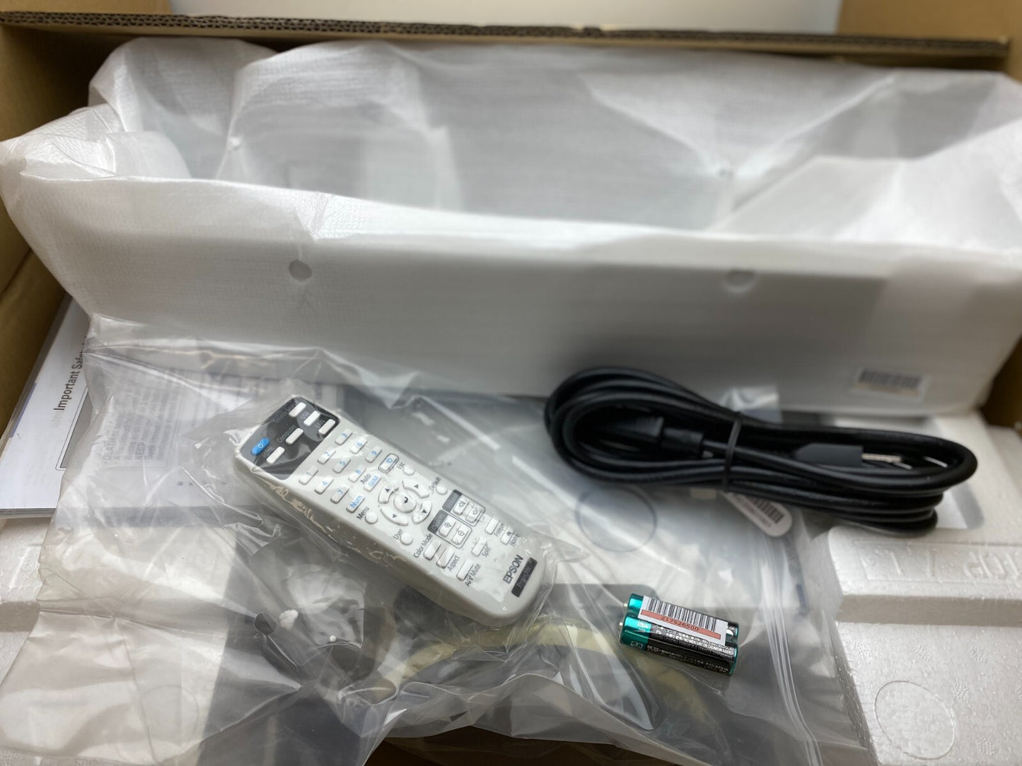 Epson PowerLite L530U Full HD WUXGA 3LCD Laser Projector (V11HA27020)