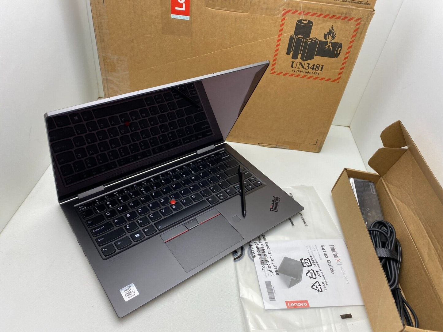 Lenovo ThinkPad X1 Yoga 5th Gen 14" (256GB, Core i7 10th Gen. , 8GB, Touch, Pen