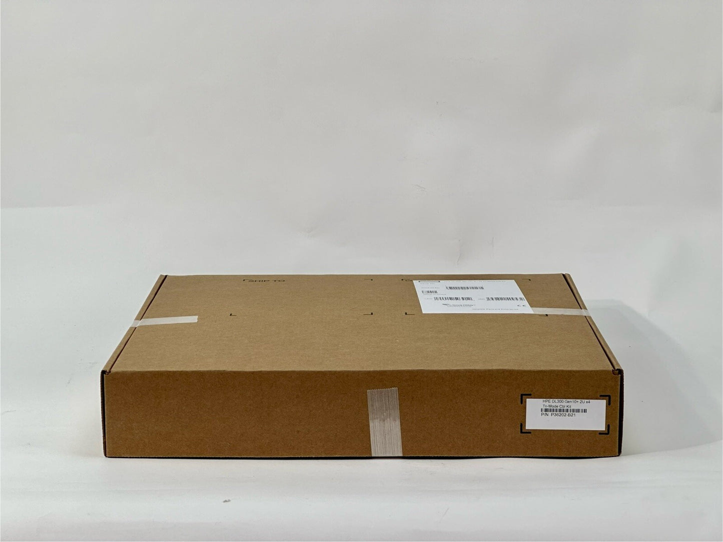 HPE P36202-B21 ProLiant DL3XX DL380 DL385 Gen10/Plus/V2 2U x4 Tri-Mode Cable Kit