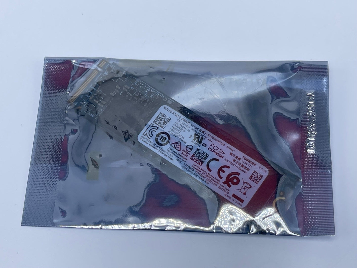 Toshiba Dell KXG50ZNV512G 512GB DP/N:070KCW PCIe Express Gen3 Solid State Drive
