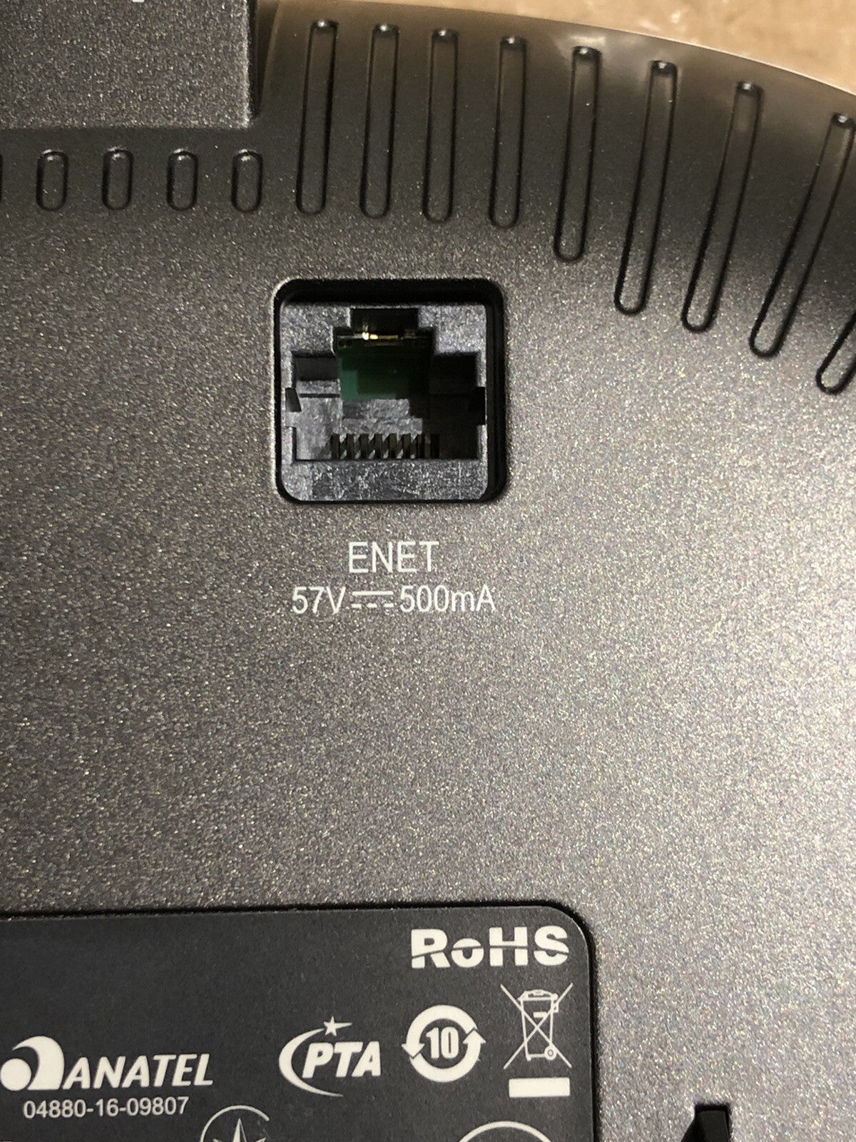 HPE Aruba AP-314 802.11n/ac Dual 2x2:2/4x4:4 MU-MIMO Dual Radio AP Access Point