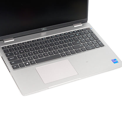 Dell Precision 3560 15.6" Touch Laptop Core i7 16GB 512GB SSD Windows 11 Pro B