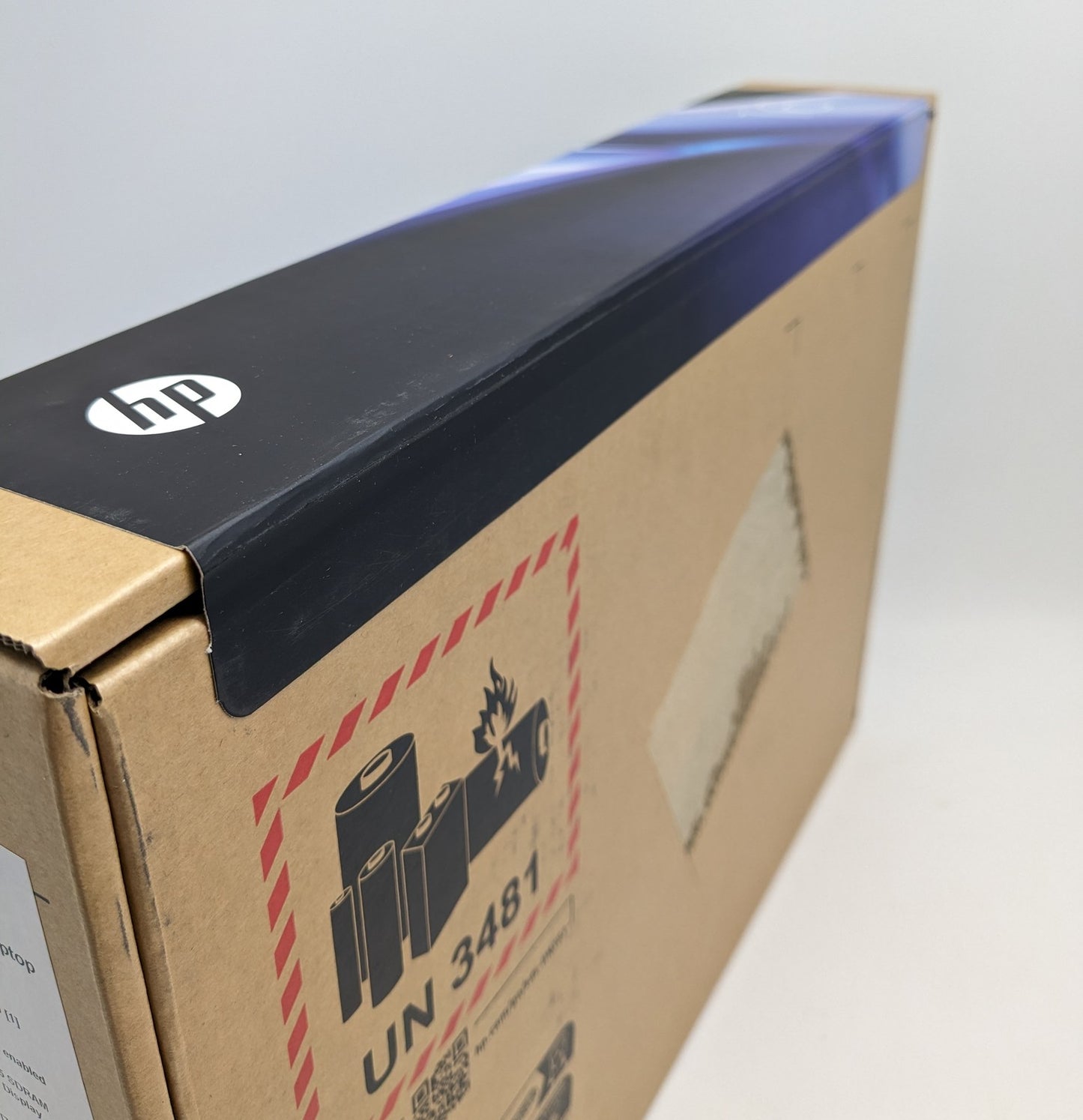 HP ENVY x360 16-ad0023dx 16" AMD Ryzen 7 8840HS 16GB DDR5 1TB SSD Windows 11